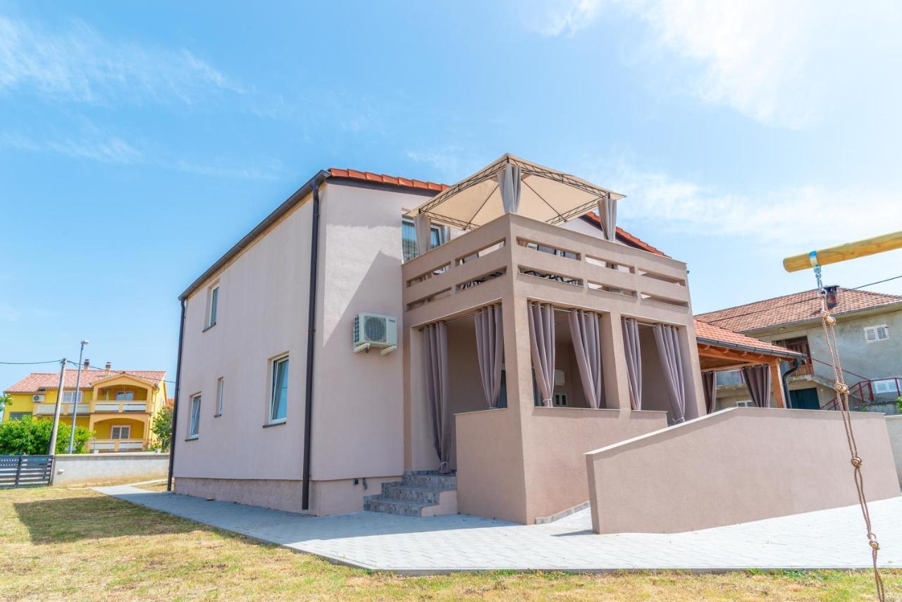Apartmani Krzak Nin Exterior foto