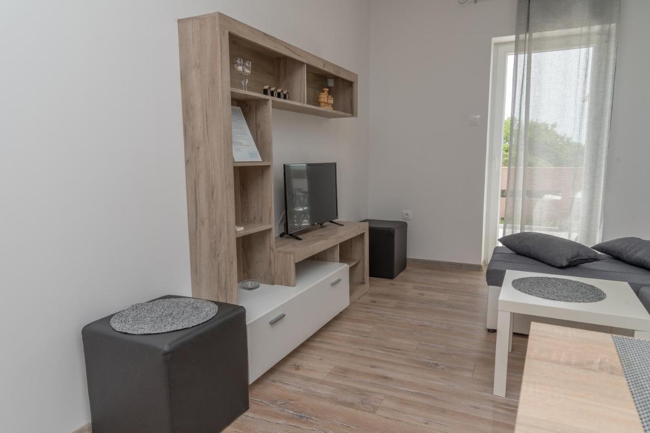 Apartmani Krzak Nin Exterior foto
