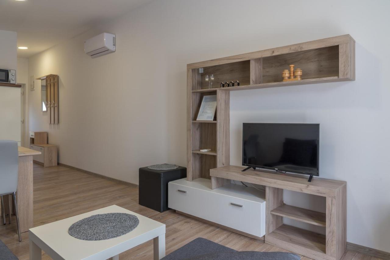 Apartmani Krzak Nin Exterior foto