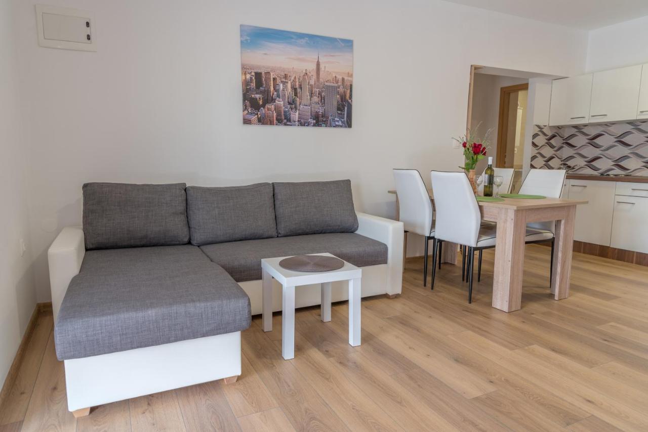 Apartmani Krzak Nin Exterior foto