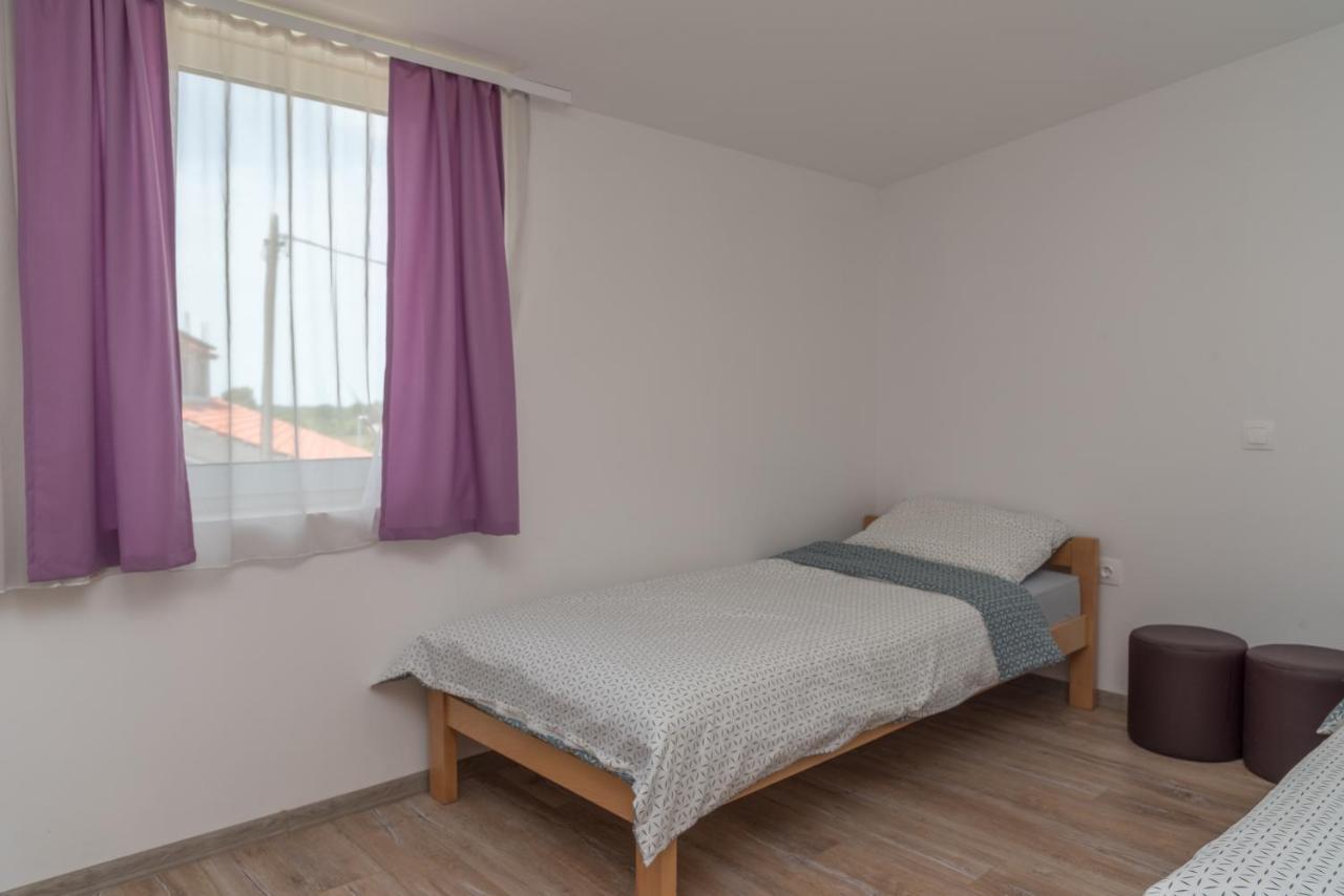 Apartmani Krzak Nin Exterior foto