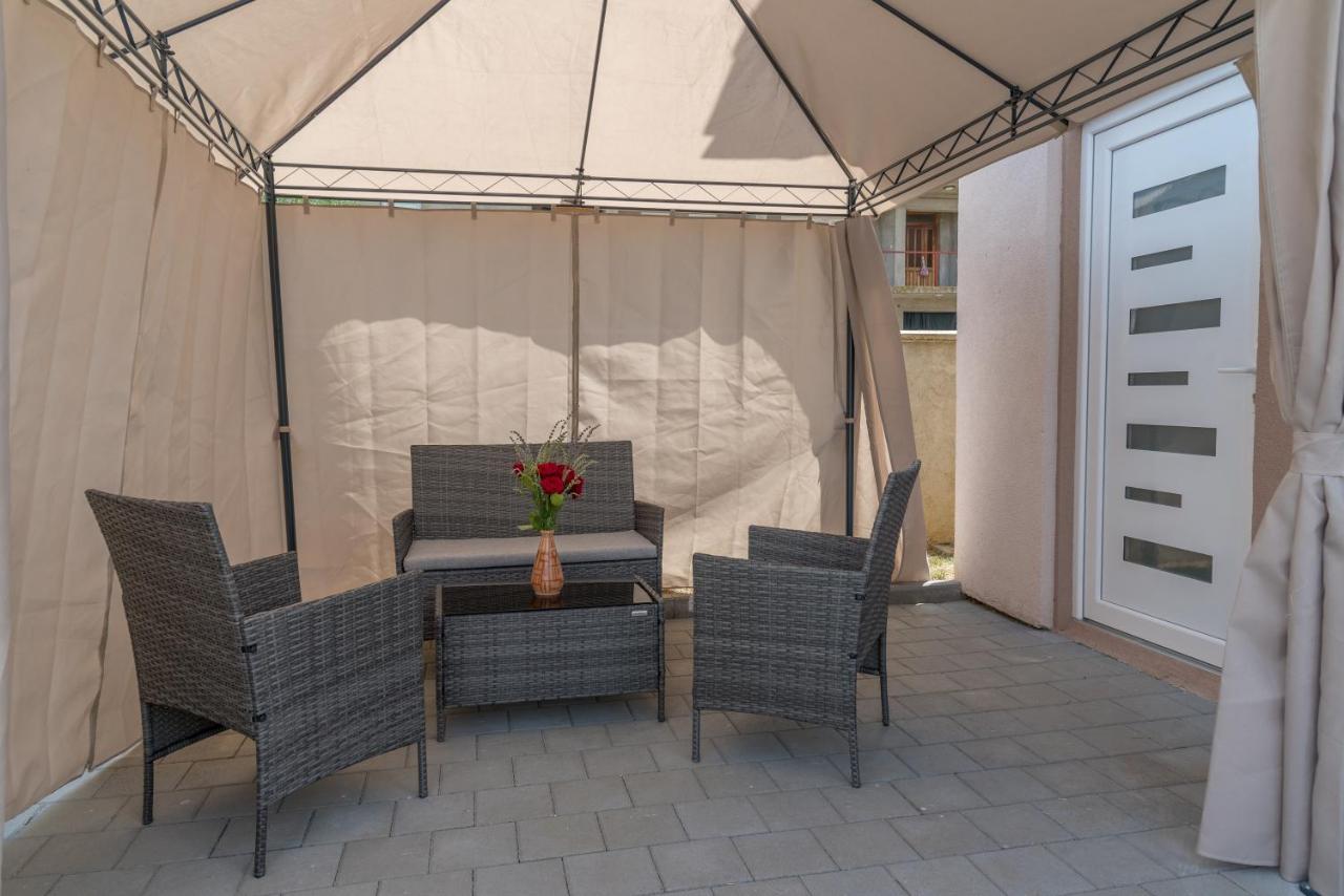 Apartmani Krzak Nin Exterior foto